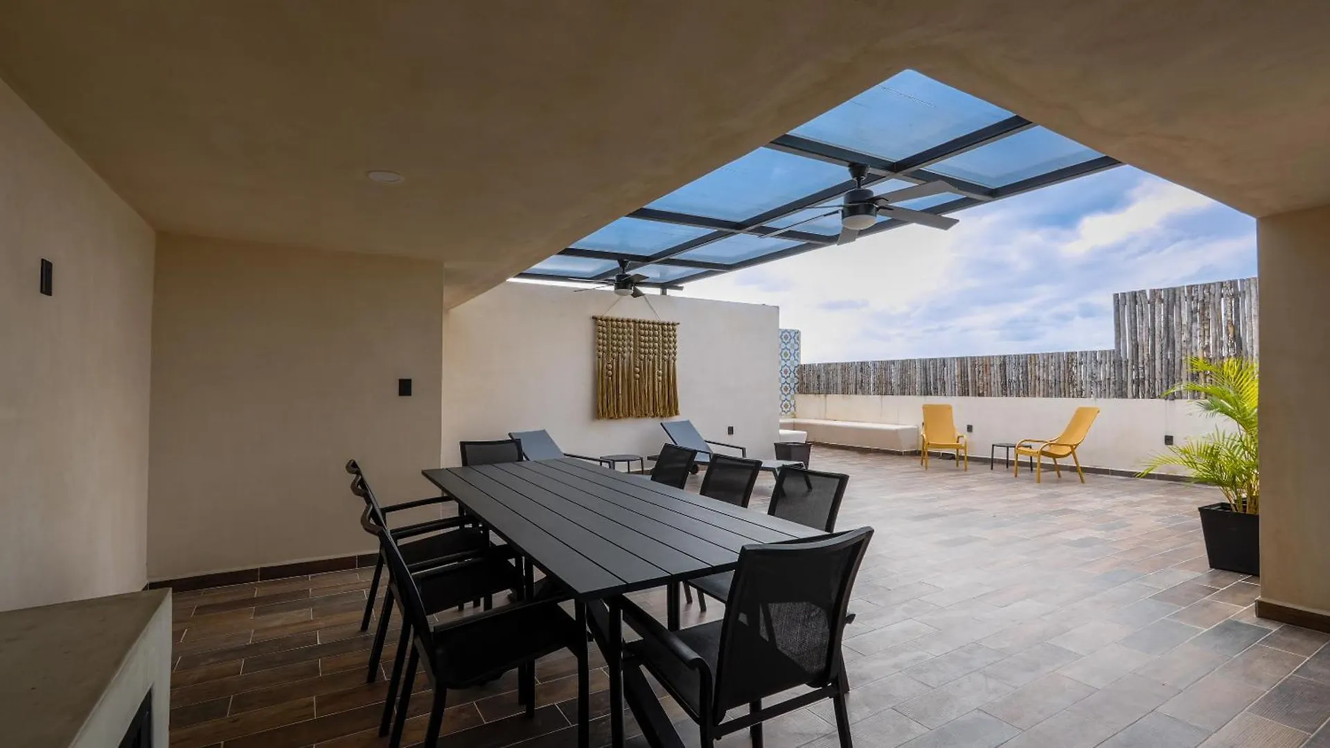 Sunset Serenity - Amply Private Terrace & Pool & Gym & Beach Club Access Tulum 0*,