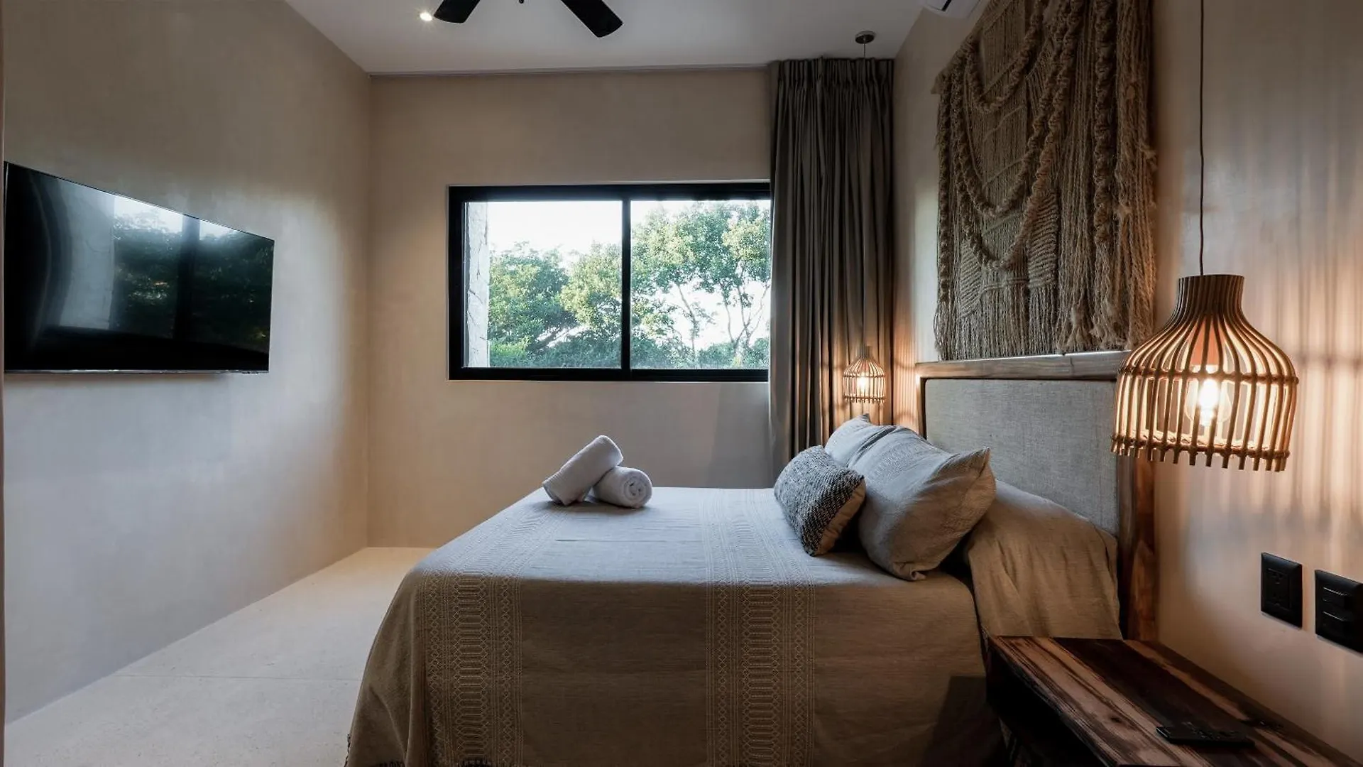 Apartment Sunset Serenity - Amply Private Terrace & Pool & Gym & Beach Club Access Tulum