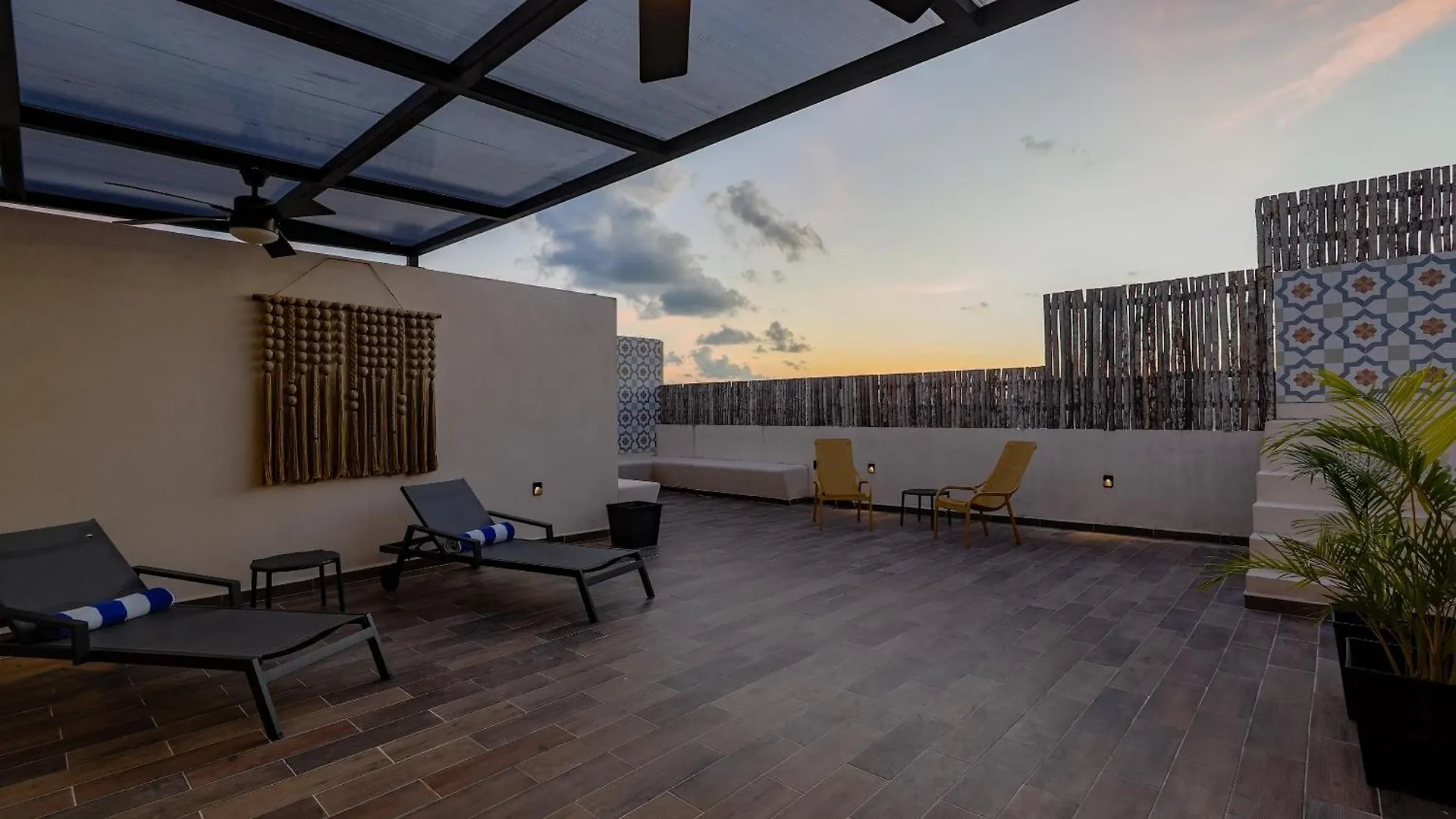 Apartment Sunset Serenity - Amply Private Terrace & Pool & Gym & Beach Club Access Tulum