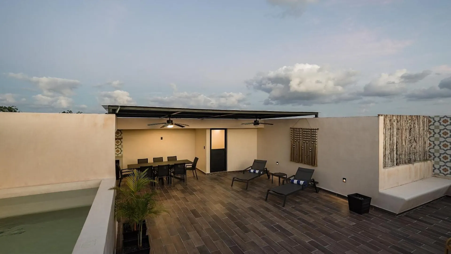 Apartment Sunset Serenity - Amply Private Terrace & Pool & Gym & Beach Club Access Tulum